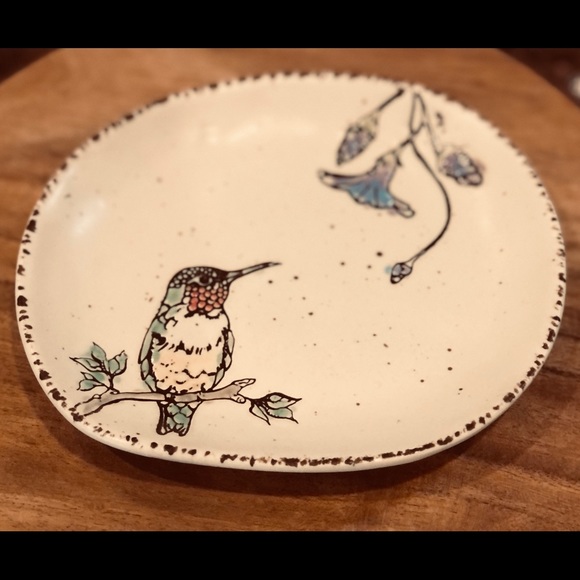 Hummingbird Cup & Saucer - Picture 4 of 5